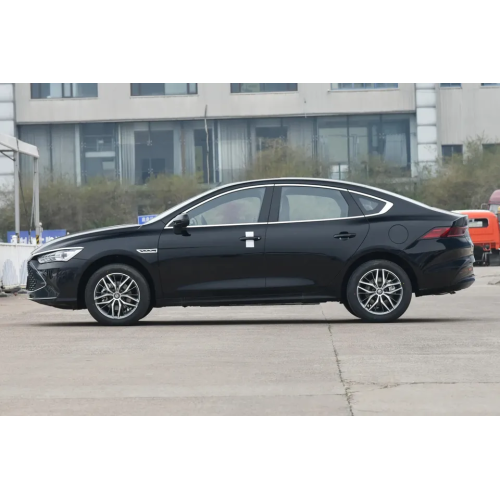 2022 BYD Auto ibrida Qin Plus DM-I 120 km Berlina elettrica auto 1.5T 110 CV L4 Cinesi Usa